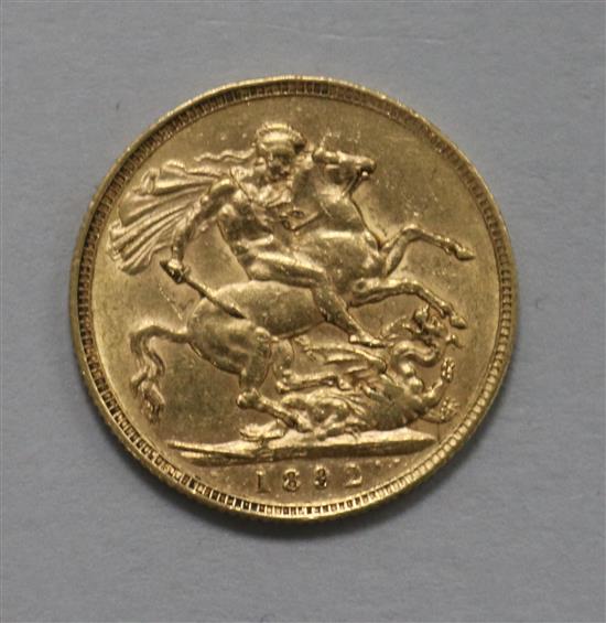 A Victoria gold sovereign, 1892, VF, London mint